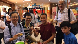 香港高级公务员协会一行到华美食品参观考察--缩略图